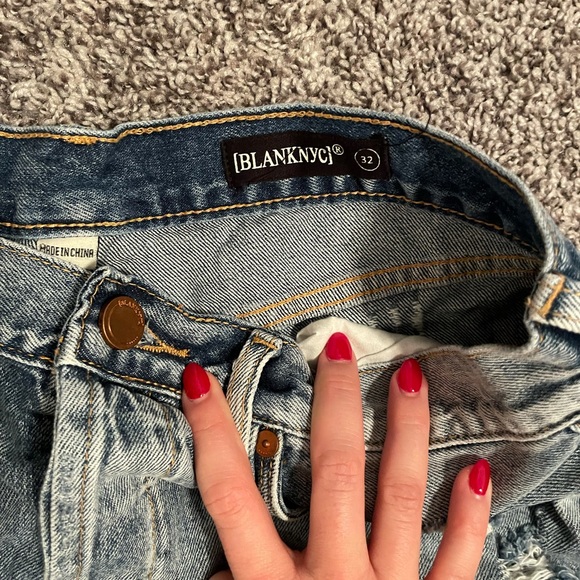 Blank nyc cute shorts! - Picture 3 of 3